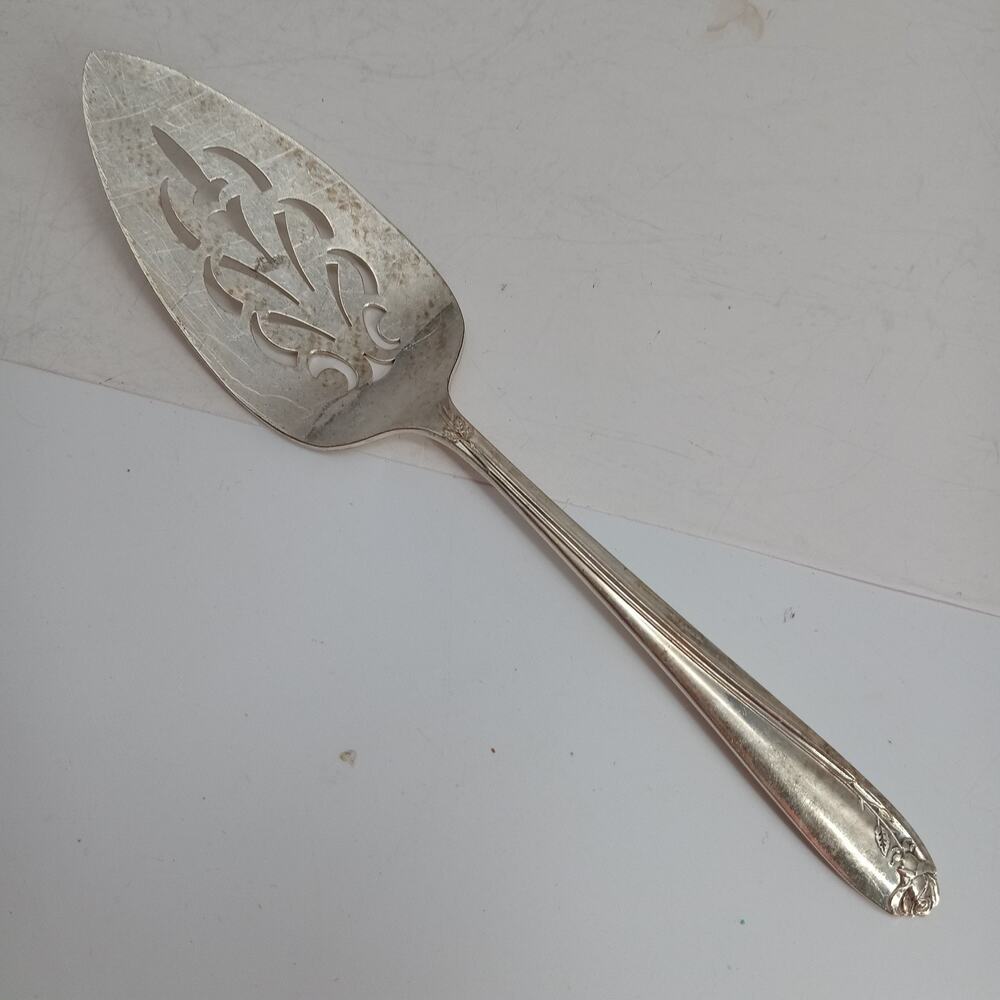 Pie Server Wm Rogers Tupperware Rose Silverplate Silver Plate